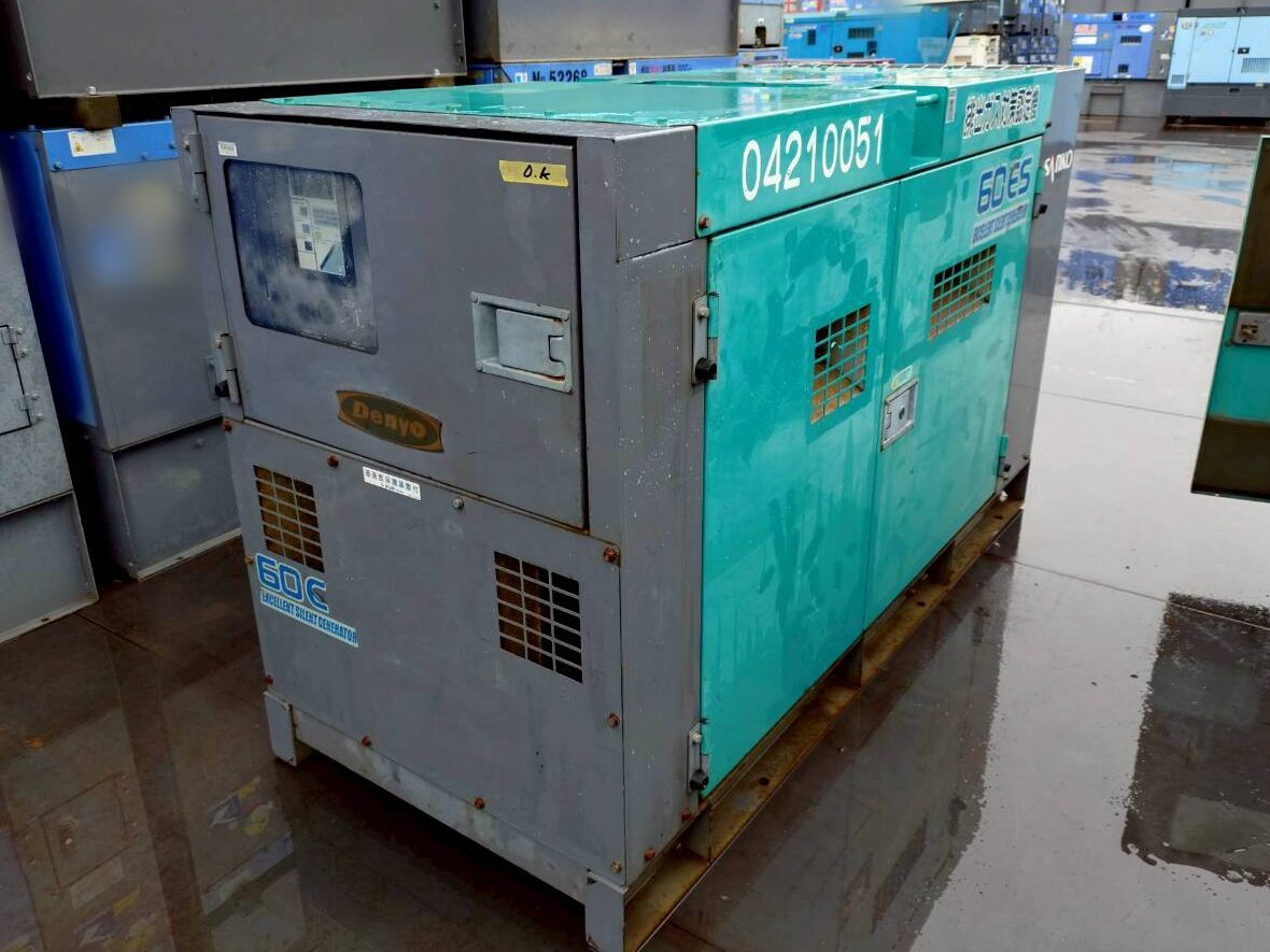 中古発電機 DCA-60ESH #185-1