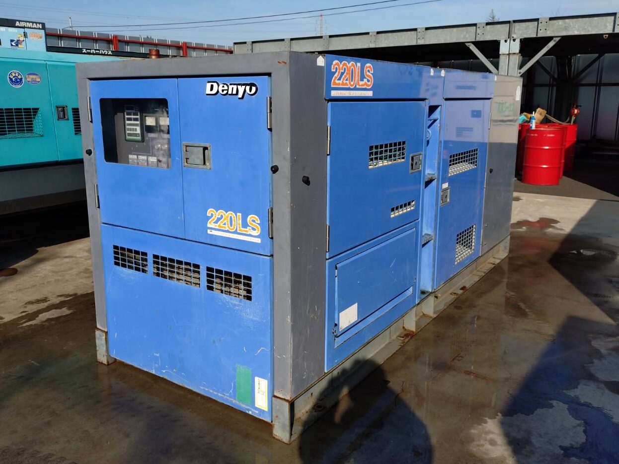中古発電機 DCA-220LSIB #213-7
